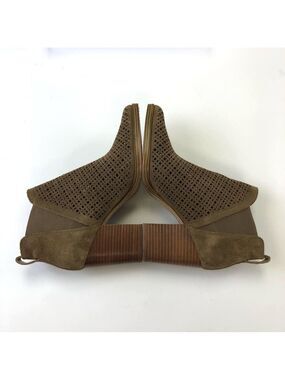 Marc fisher Arwen beige brown perforated pointy toe ankle boot Size 8